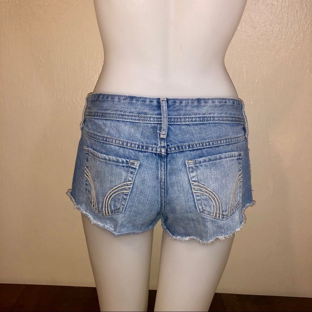 Hollister Shorts - Picture 4 of 6